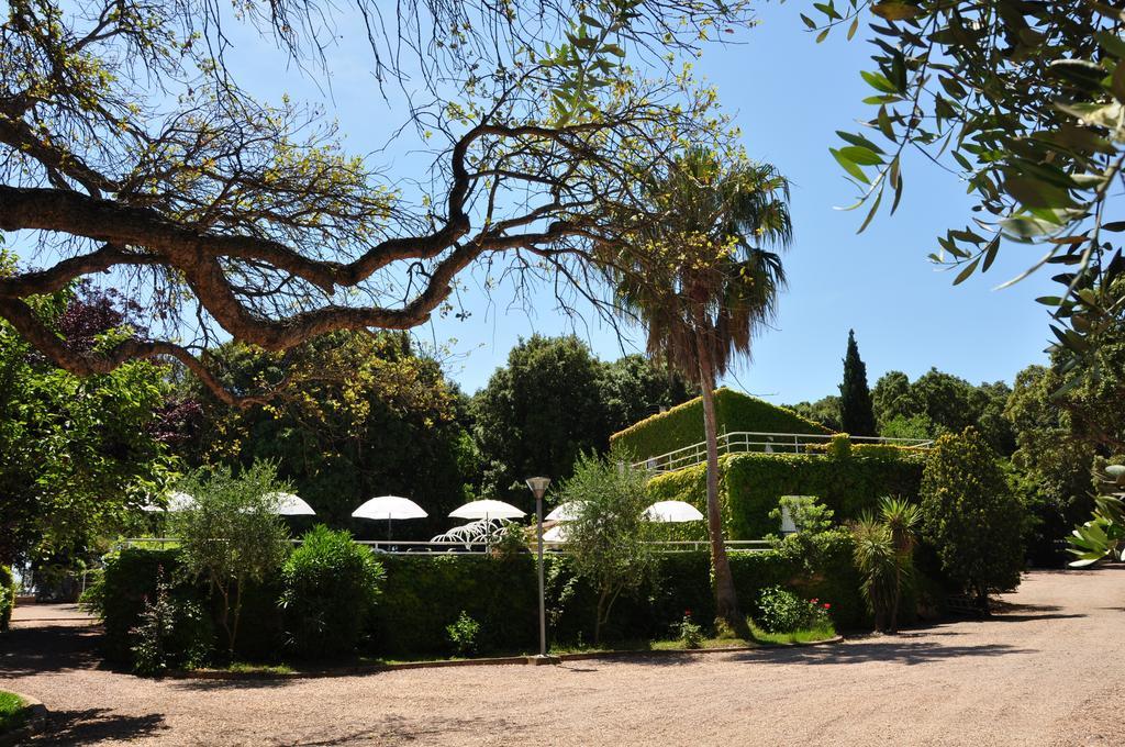 Aparthotel Sole E Mare Santa-Maria-Poggio  Exterior foto