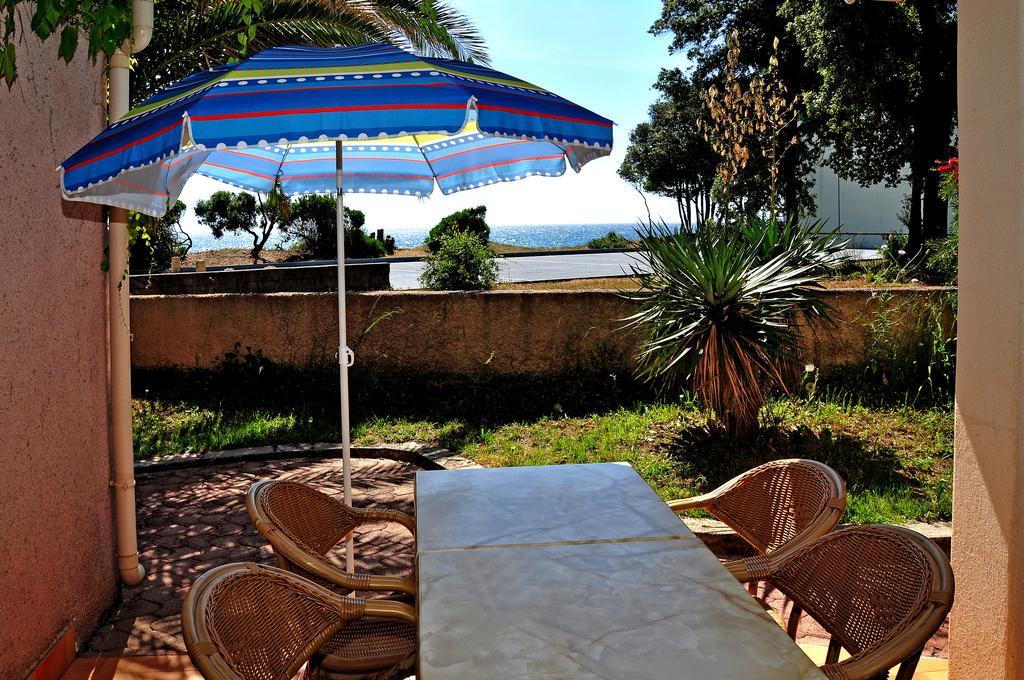 Aparthotel Sole E Mare Santa-Maria-Poggio  Habitación foto