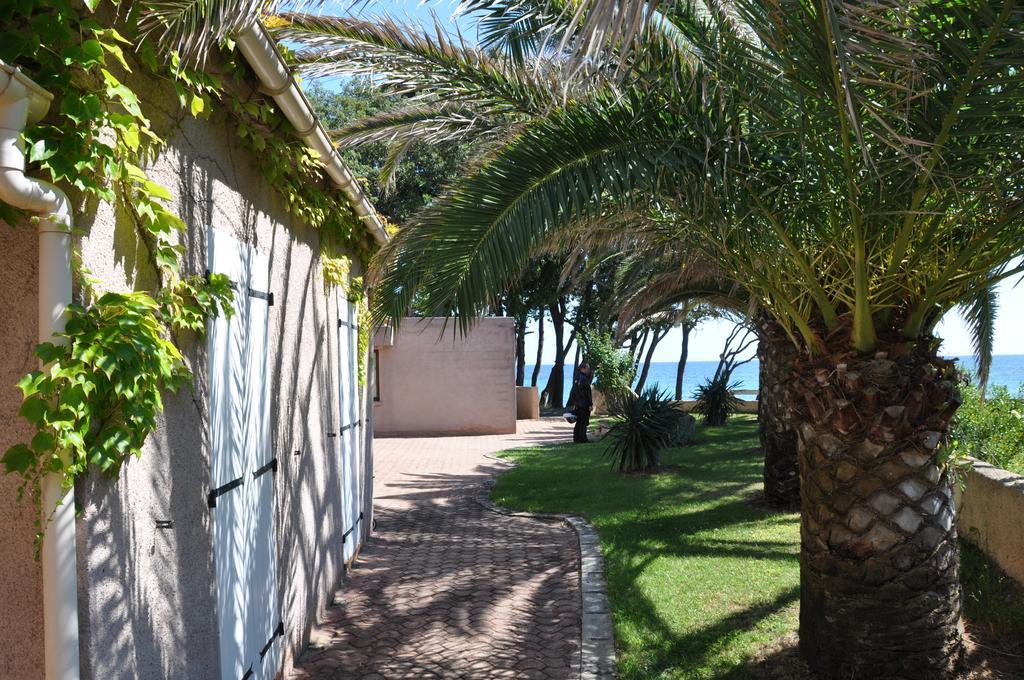 Aparthotel Sole E Mare Santa-Maria-Poggio  Exterior foto