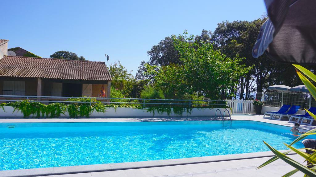 Aparthotel Sole E Mare Santa-Maria-Poggio  Exterior foto